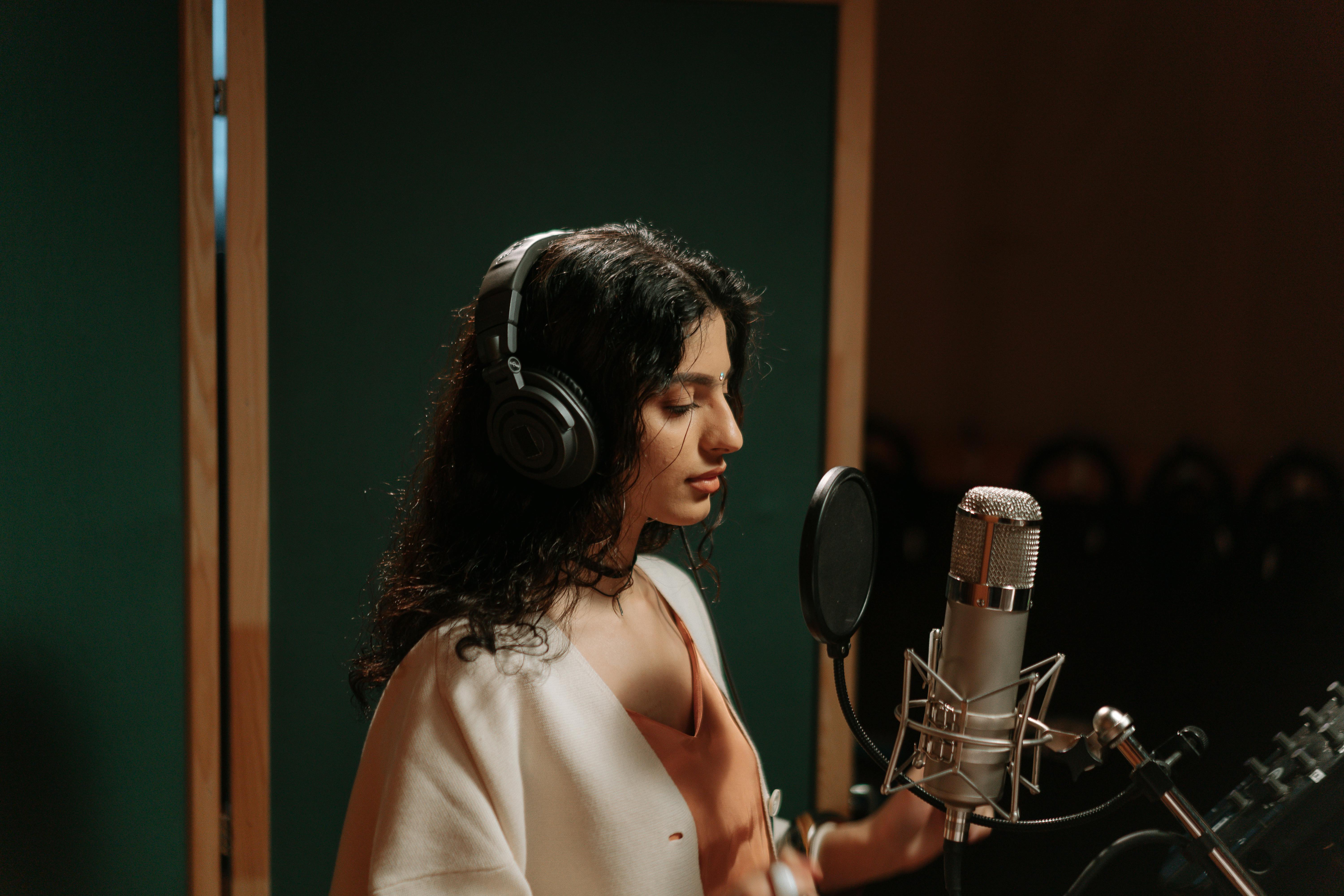 Fast Turnaround Short Drama Dubbing: How to Localize Before the Trend Fades