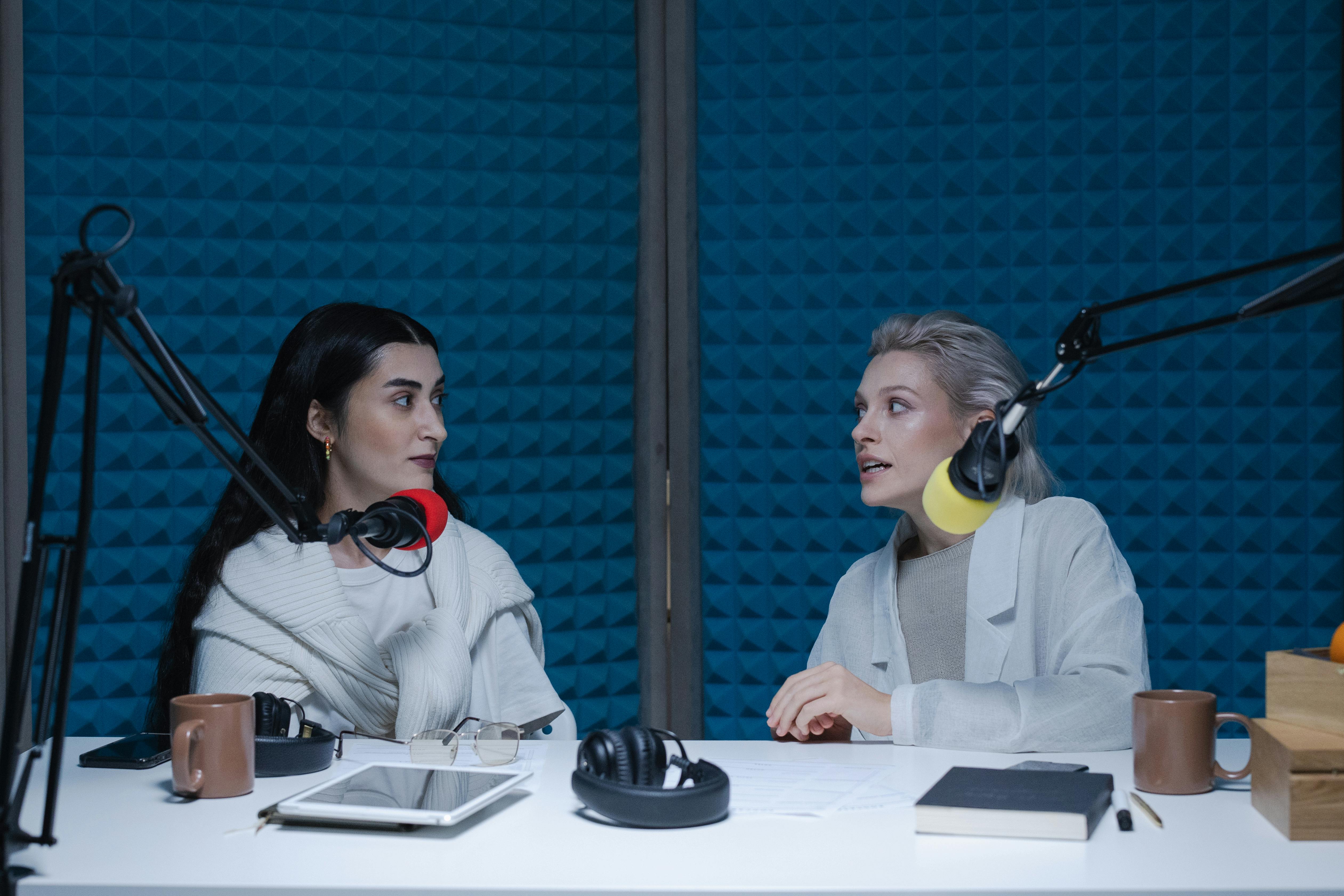 From Flat Audio to Human Connection: The Acoustic Psychology Behind Persuasive Video Dubbing