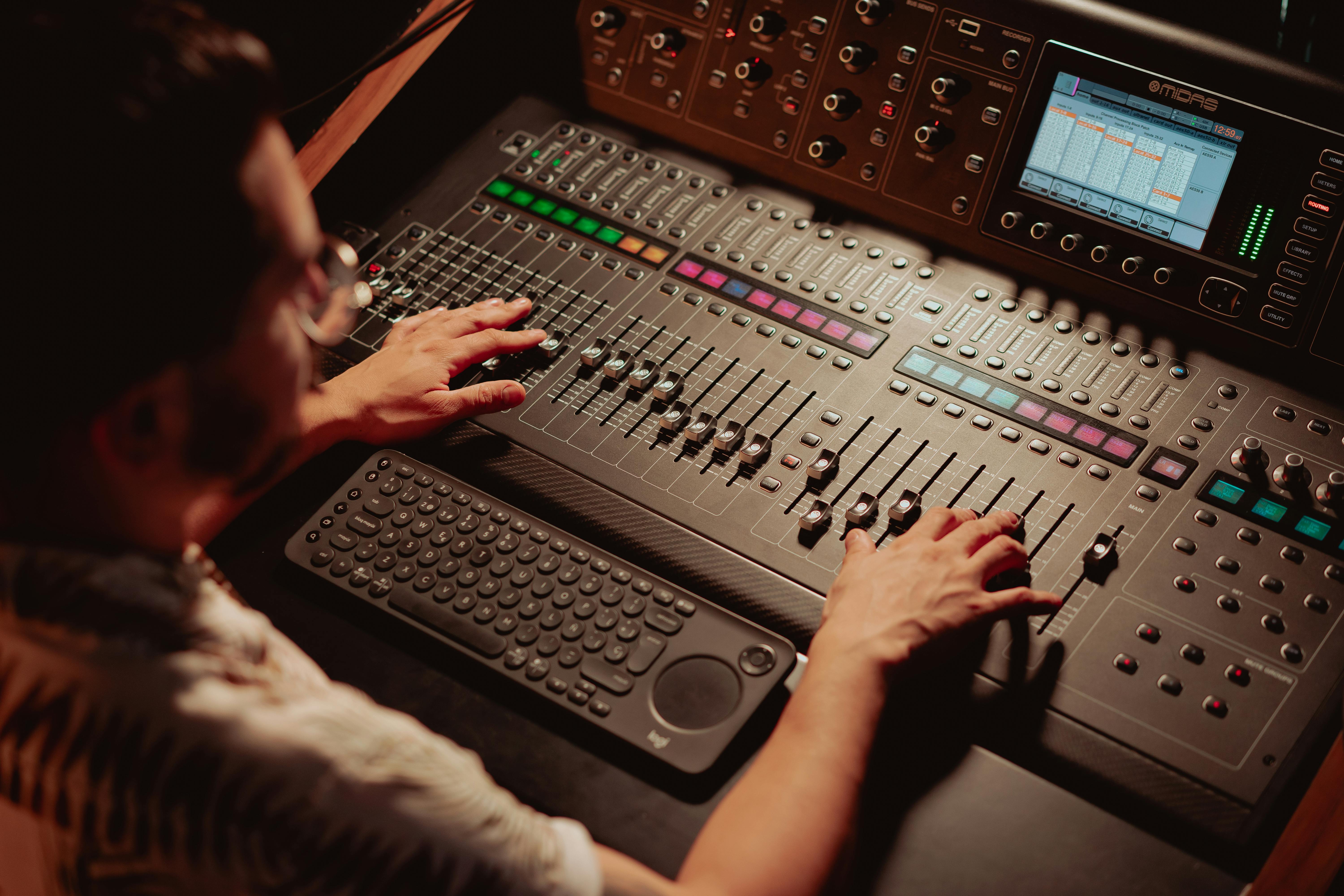 The Dubbing Director's Real Playbook: Crafting Clear, Unified Scripts for Multi-Role Short Drama Voices