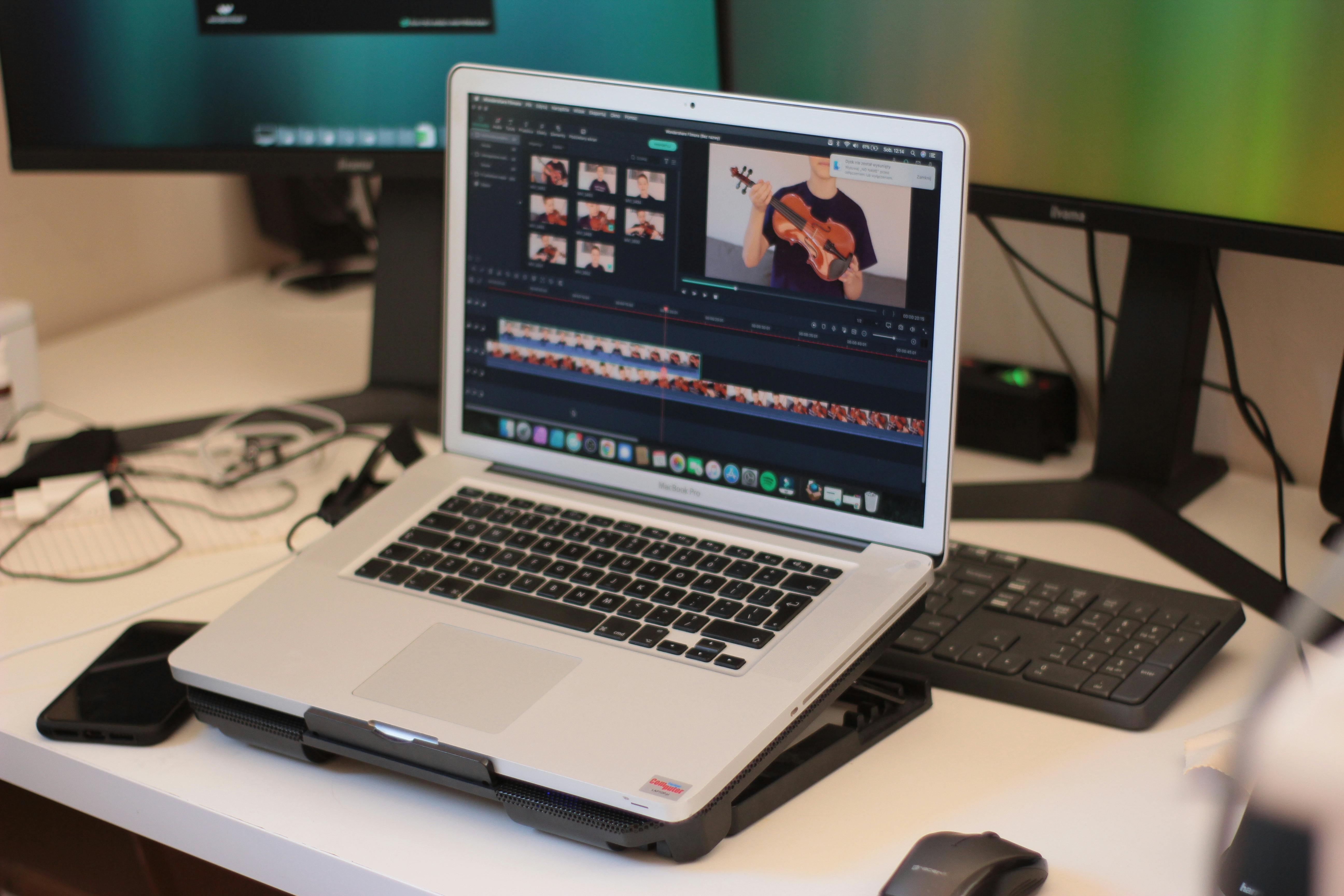 Why Subtitling Translation Gives Your Videos a Fighting Chance Overseas