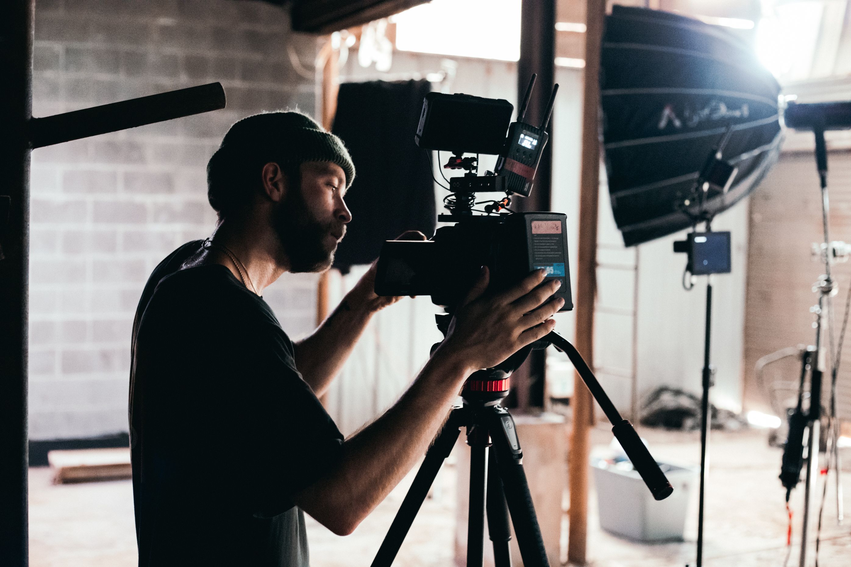When Cultivation Meets English: Making Ancient-Style Short Dramas Click for Global Viewers
