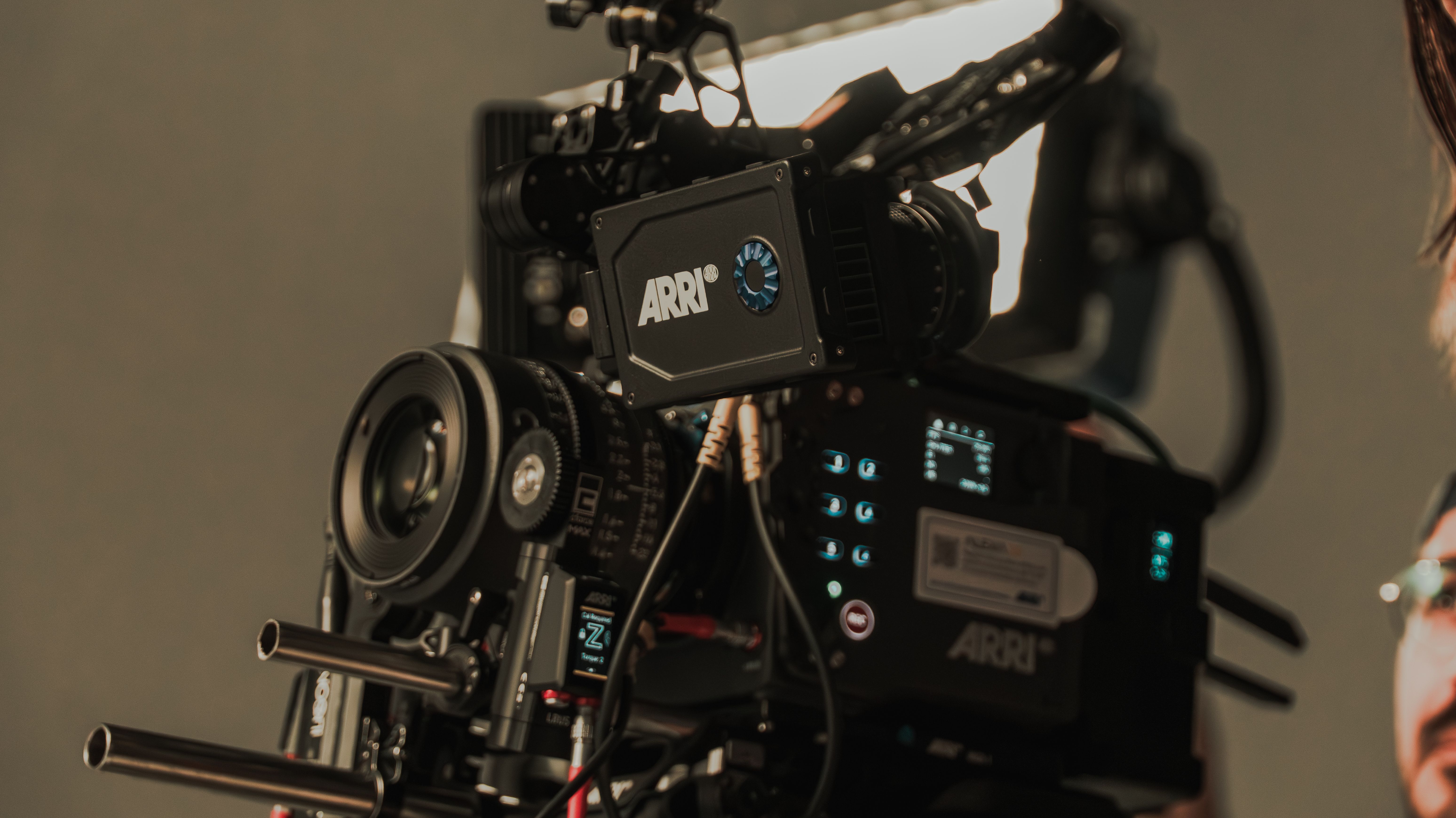 Why Bland Ad Copy Is Bleeding Your Short Drama Budget on Facebook and TikTok
